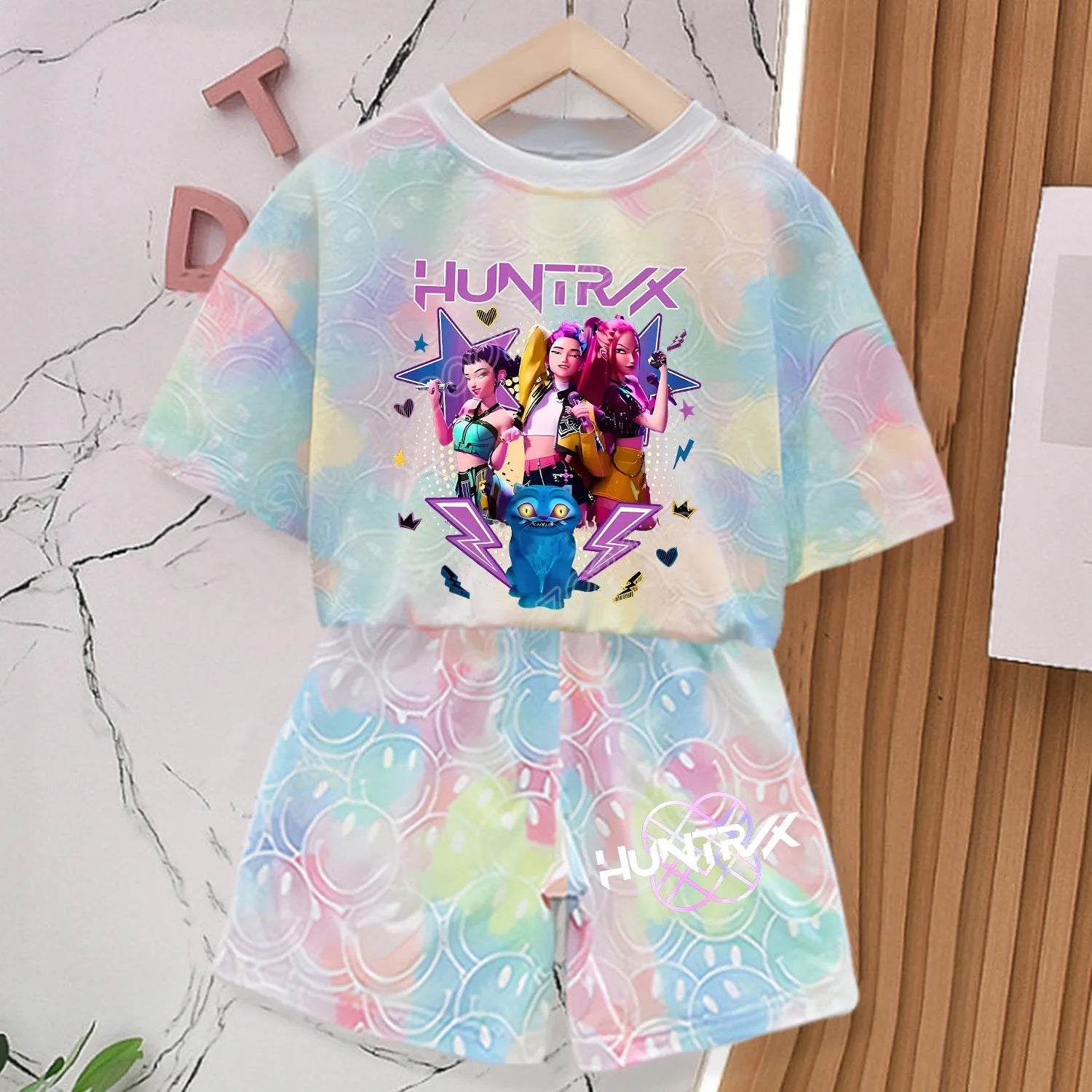 Ensemble Tshirt et short Huntrix K-Pop Demon Hunters